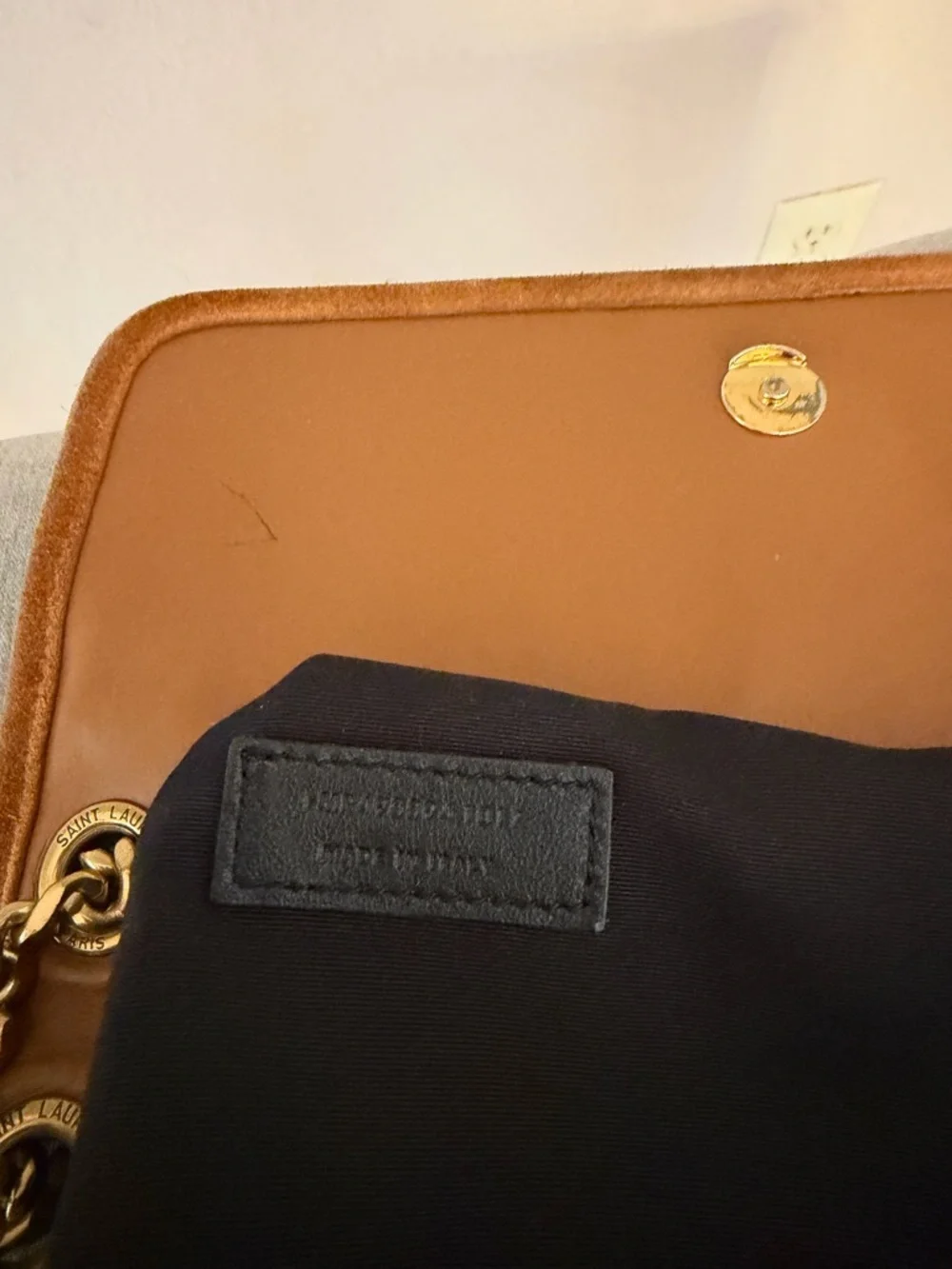 YSL Saint Laurent Cognac/Tan Suede Handbag - Picture 7 of 16